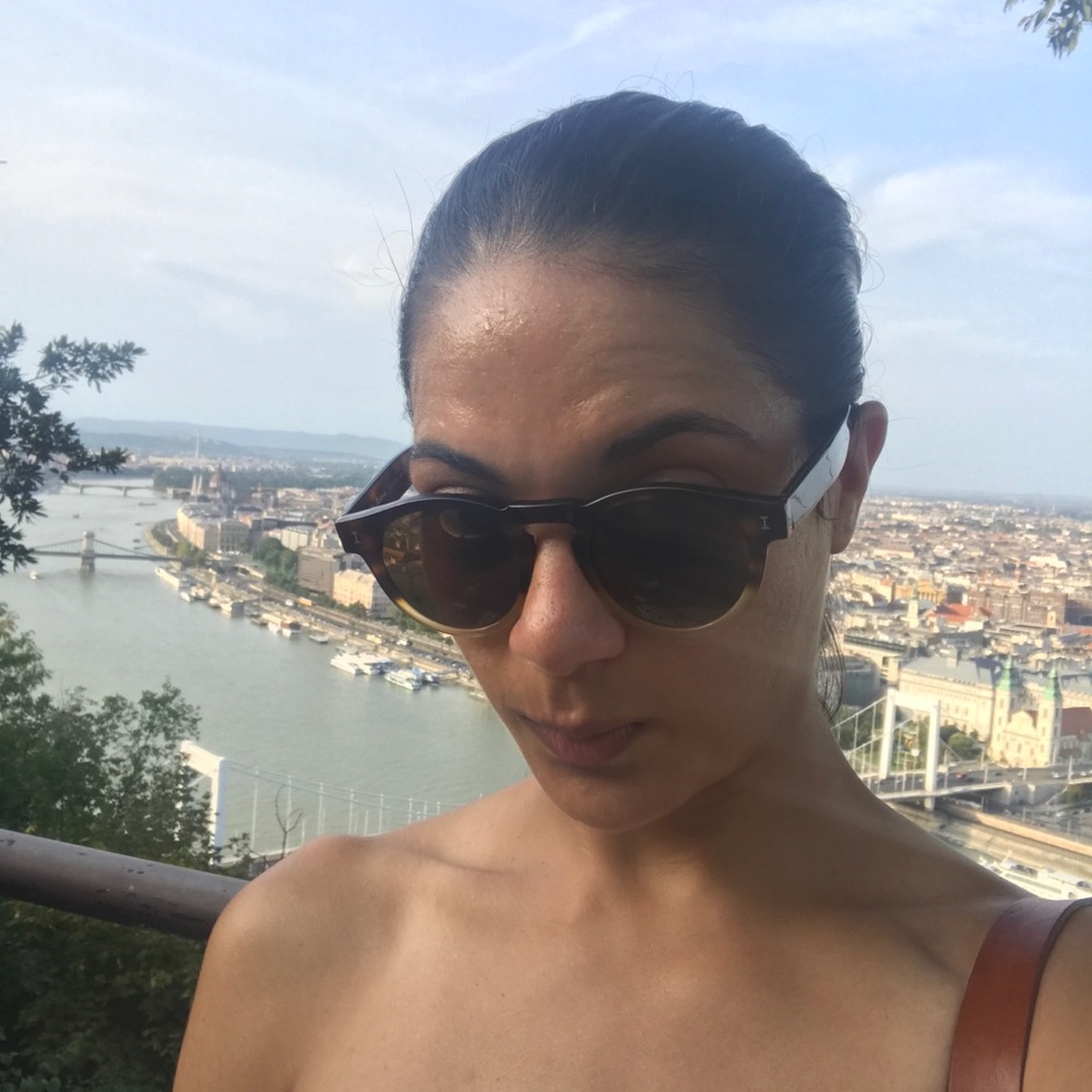 Meet your Posher, Kavita